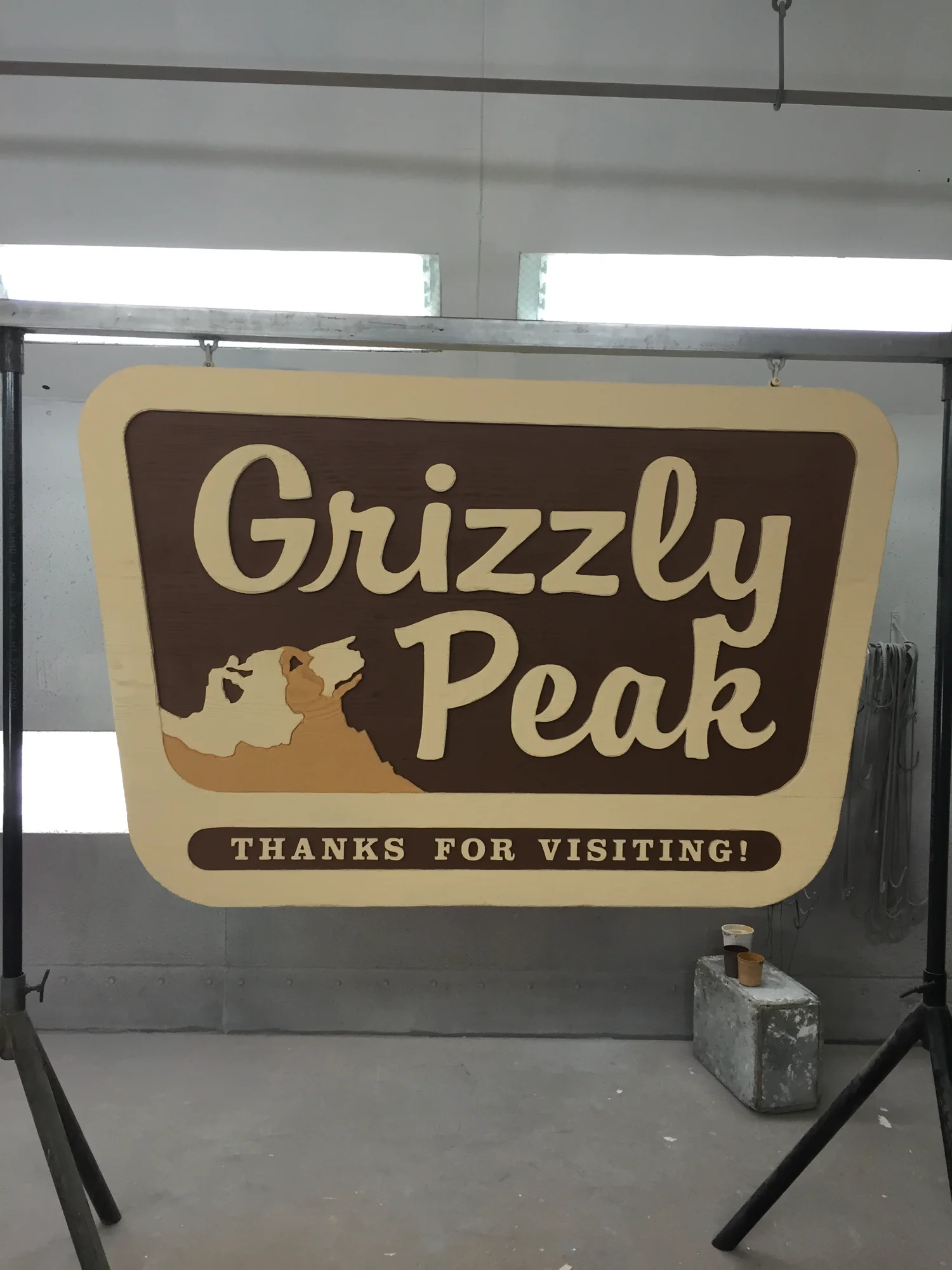 Disneyland Signs & Lanterns