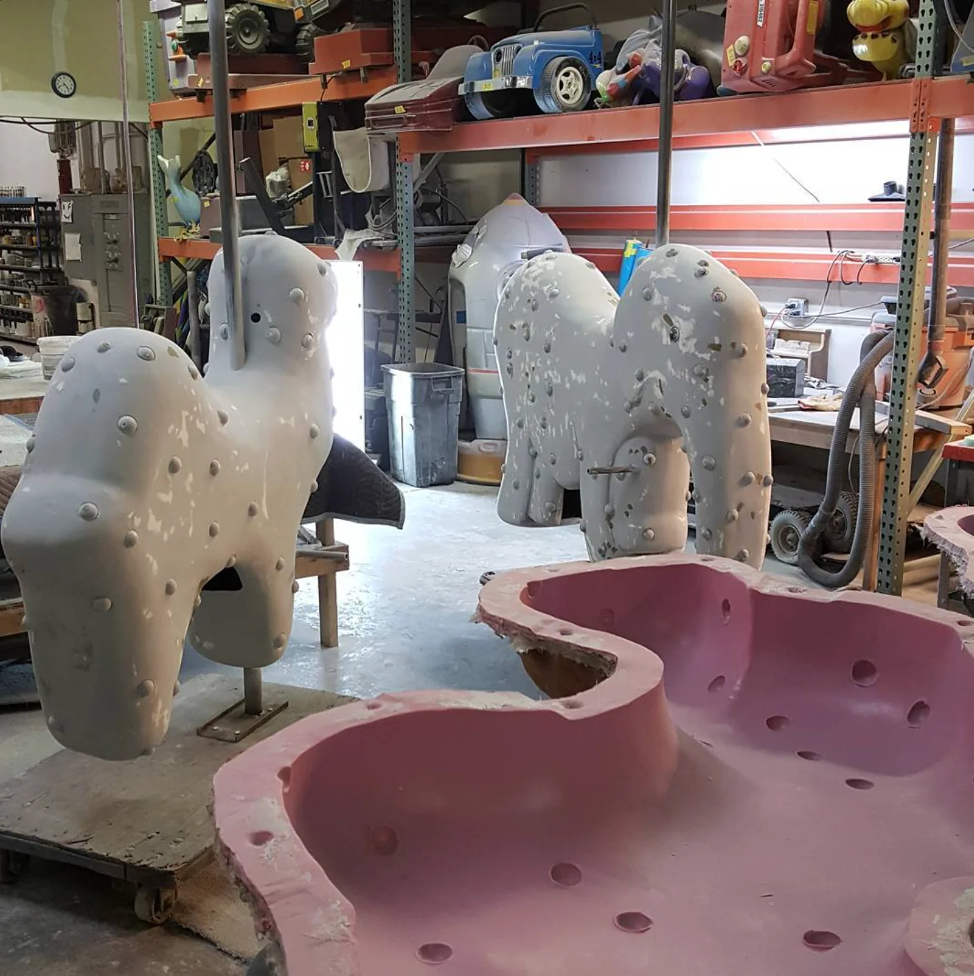 MOIC Animal Cookie Rides